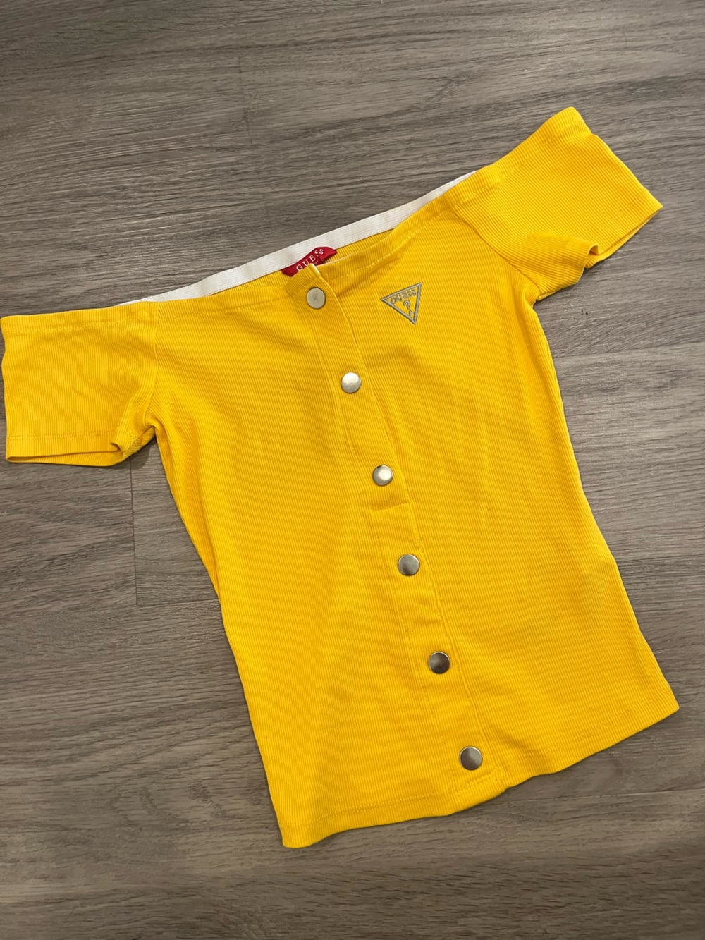 GUESS Yellow Ribbed Snap Front Off-the-Shoulder Top | Logo | Short Sleeve